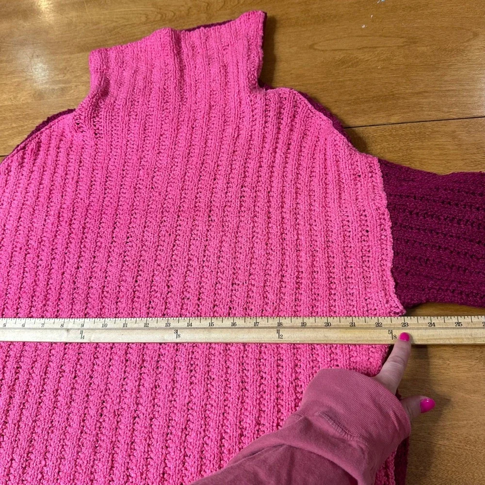 We The Free Sweater Women XS Oversized Pink Burgundy Colorblock Ribbed Mock Neck